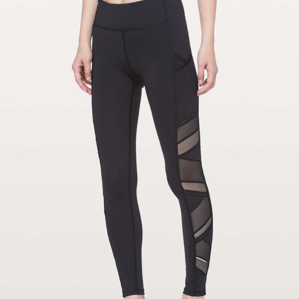 Black Lululemon Speed Up Tight mesh leggings